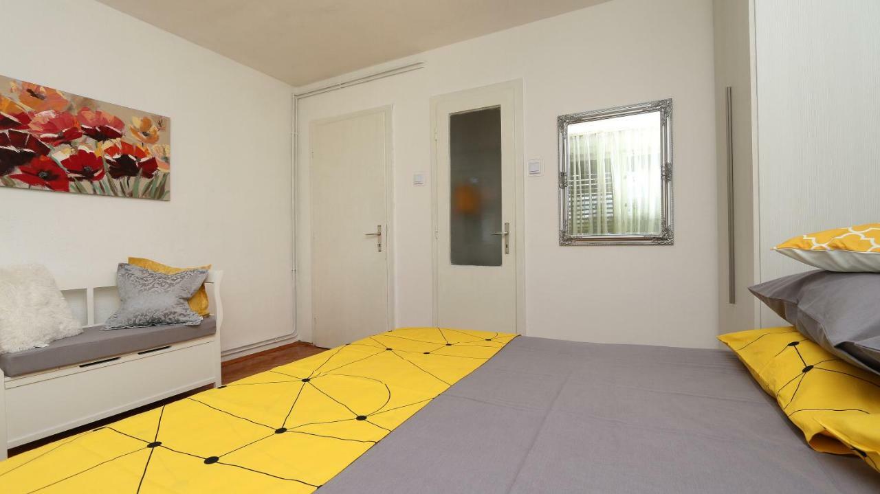 Apartments Nina Beach Makarska Kültér fotó