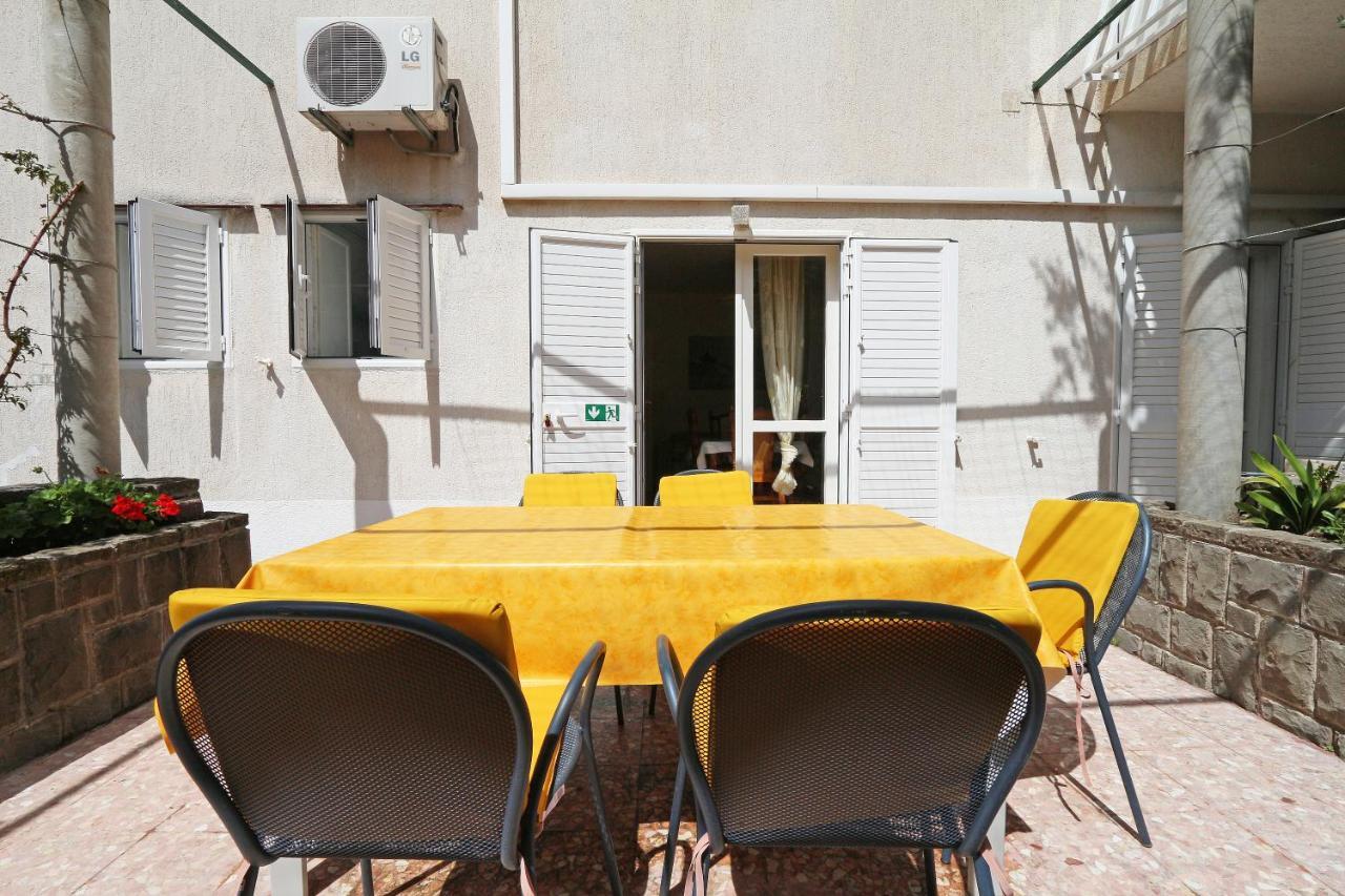 Apartments Nina Beach Makarska Kültér fotó